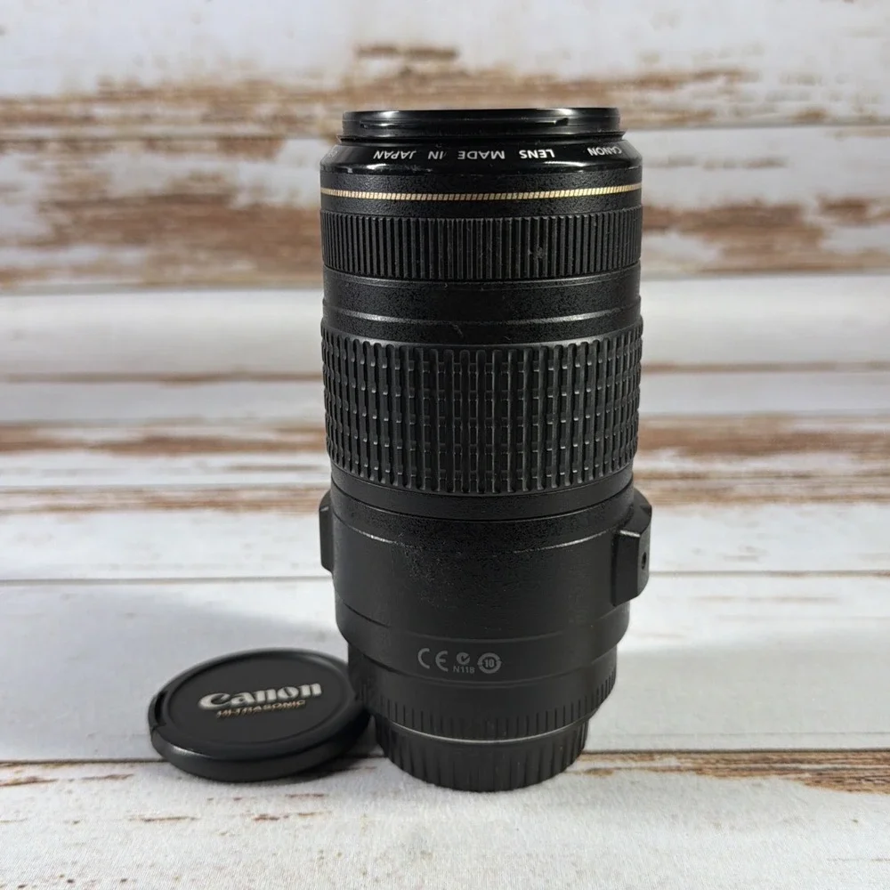 Canon EF 70-300mm f/4-5.6 IS USM Telephoto Zoom Lens For Parts/Repair